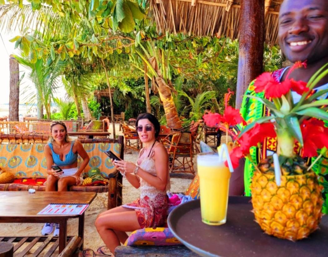 Sipano Beach Lodge Kiwengwa Kiwengwa  Esterno foto
