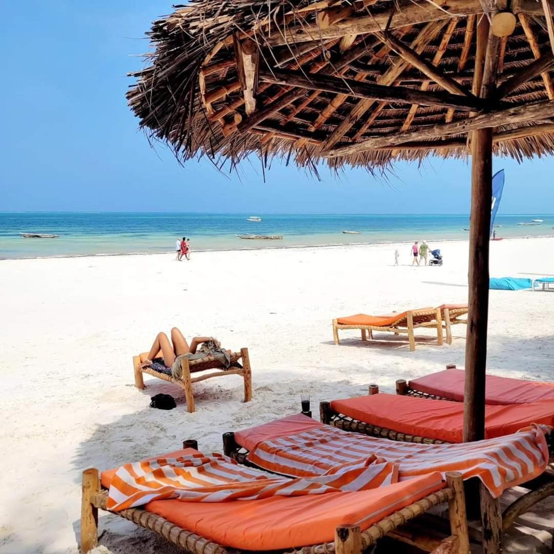 Sipano Beach Lodge Kiwengwa Kiwengwa  Esterno foto